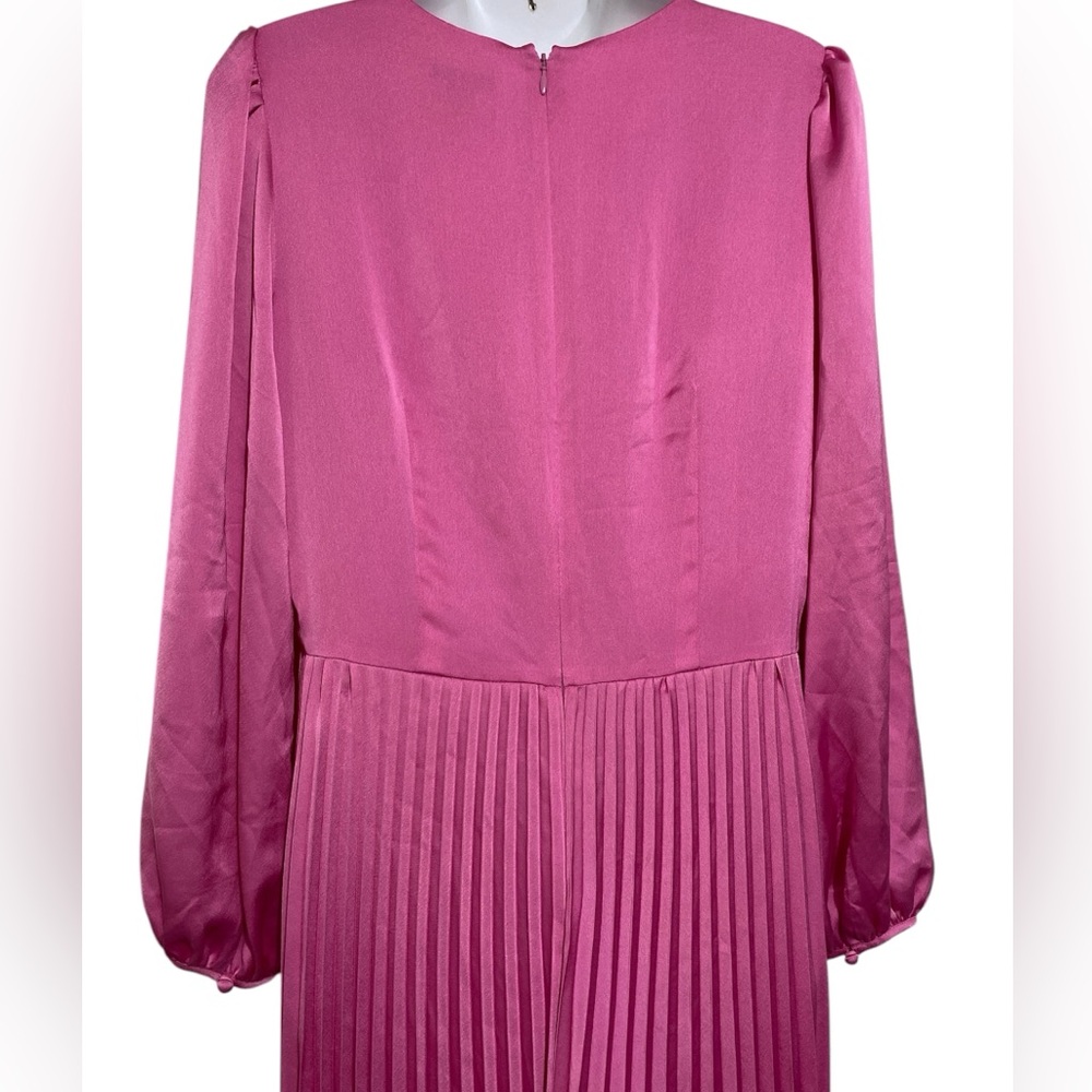 Ann Taylor Pleated V Neck Dress - Picture 7 of 15